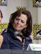 Sigourney Weaver (2009).jpg