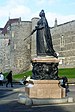 Socha královny Viktorie ve Windsoru - geograph.org.uk - 1600094.jpg