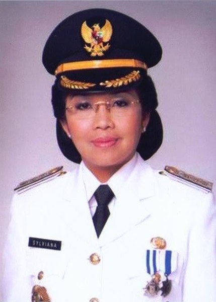 File:Sylviana Murni as the Mayor of Central Jakarta.jpg