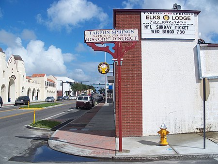 Tarpon Springs hist dist sign01.jpg