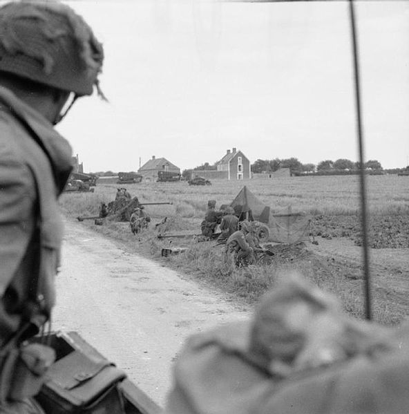 File:The British Army in Normandy 1944 B5020.jpg