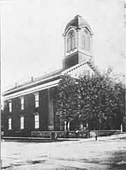 The old Court House at Charlestown, Jefferson County, Virginia, where John Brown was tried; it stands diagonal across the street from the jail (1906)