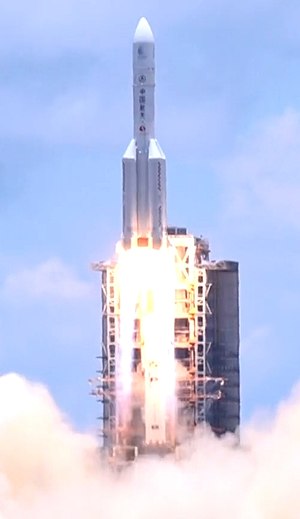 Tianwen-1 launch 04 (cropped-2).jpg
