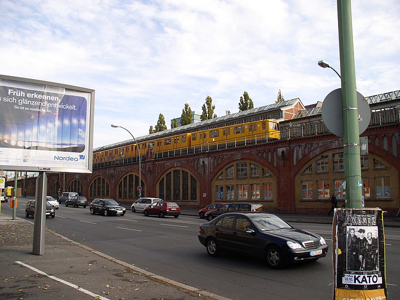 File:U-Bahnhof Warschauer Straße.jpg