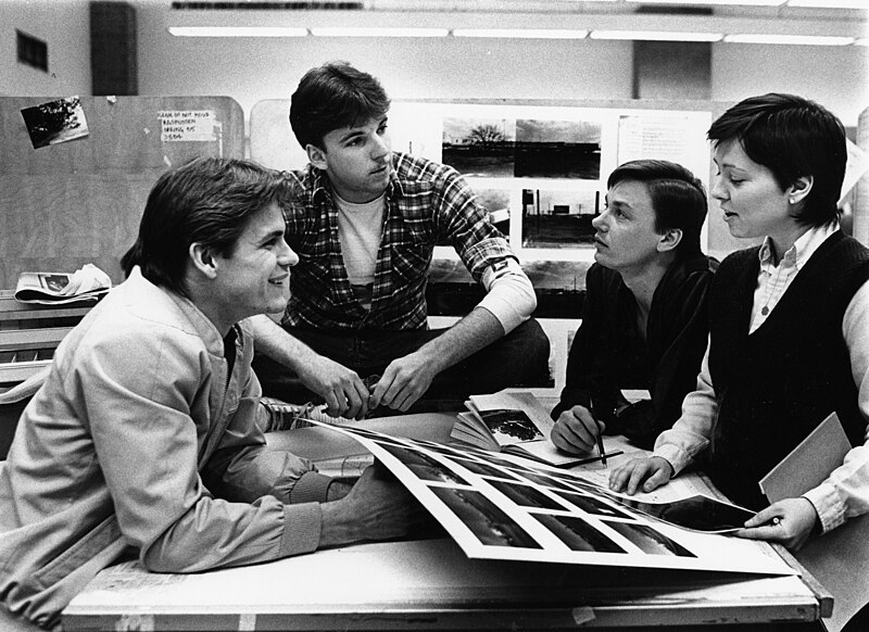 File:University of Texas at Arlington Architecture students working in classroom (10015333).jpg