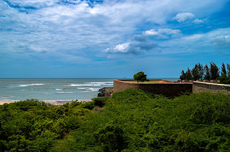 File:Vattakottai Fort.jpg