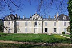 Vendoire Château E 2012.jpg
