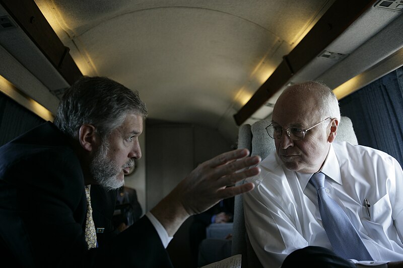 File:Vice President Cheney Talks with David Addington Aboard Marine Two (18522683139).jpg