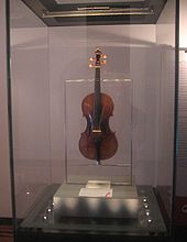 Die Guarneri del Gesù von 1743, die Paganini „il mio cannone violino“ nannte[57] (Quelle: Wikimedia)