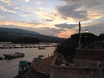Vista al atardecer del Río Grijalva, desde el Puerto de Chiapa de Corzo, 2016