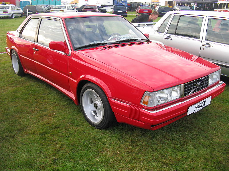 File:Volvo 780 (6073094755).jpg