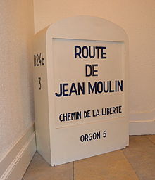 Centre national Jean-Moulin — Wikipédia