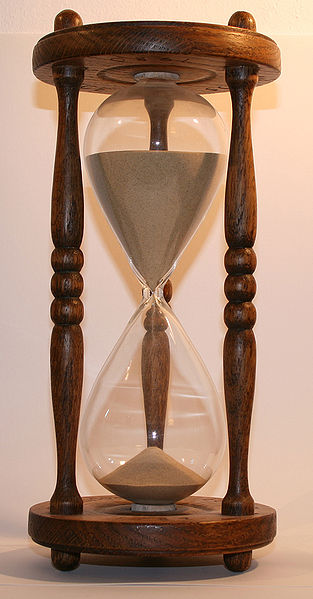 File:Wooden hourglass4.jpg