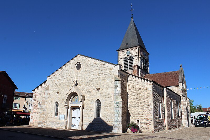 File:Église Nativité Ste Vierge Villars Dombes 6.jpg