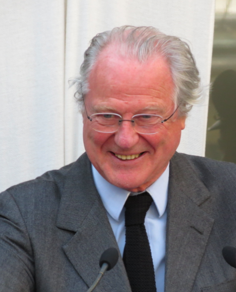 File:Éric de Rothschild 2013.png