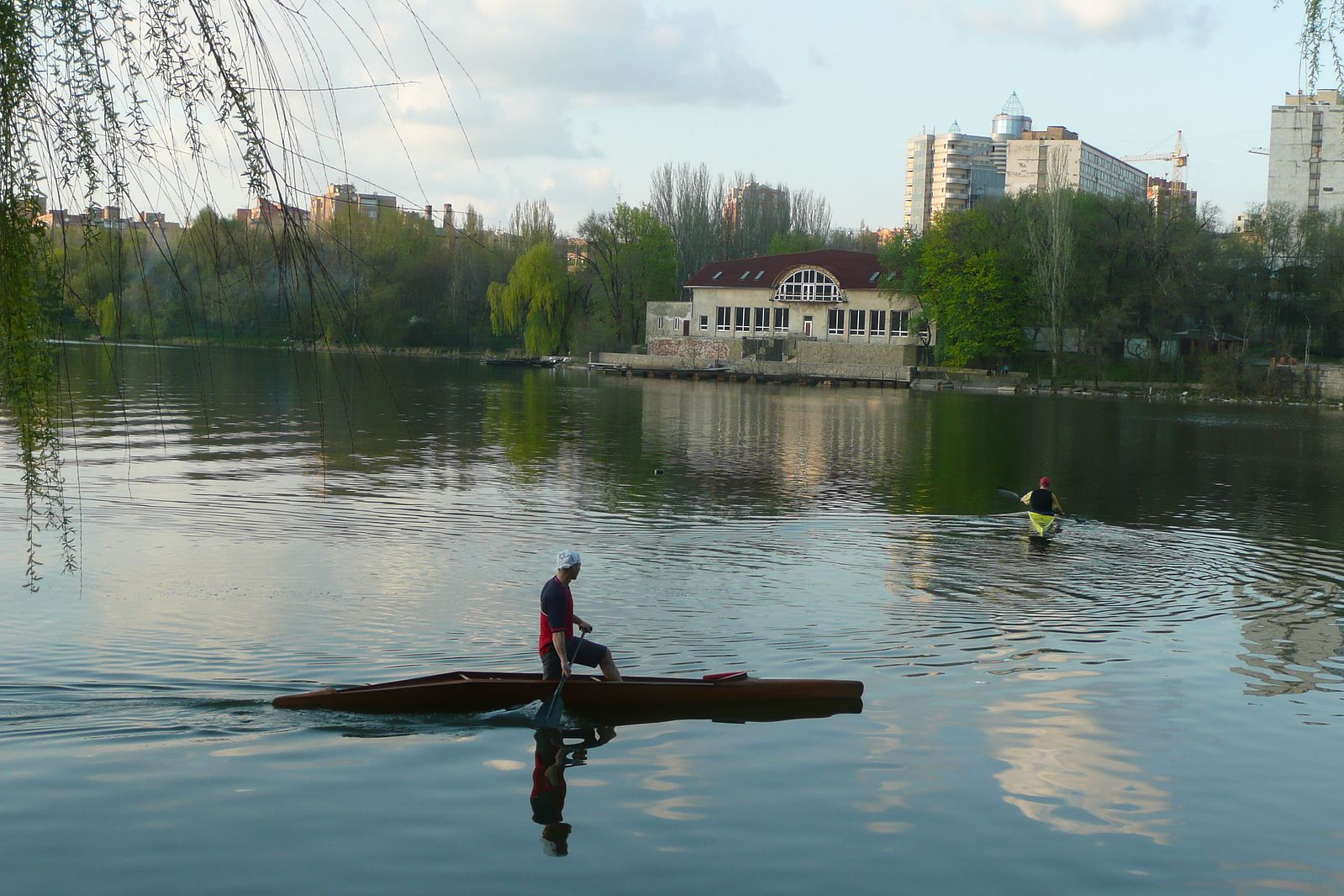 Пруд топки. Городской пруд Ступино. Городской пруд Красноуральск. Тихорецкий городской пруд. Городской пруд Ступино благоустройство.