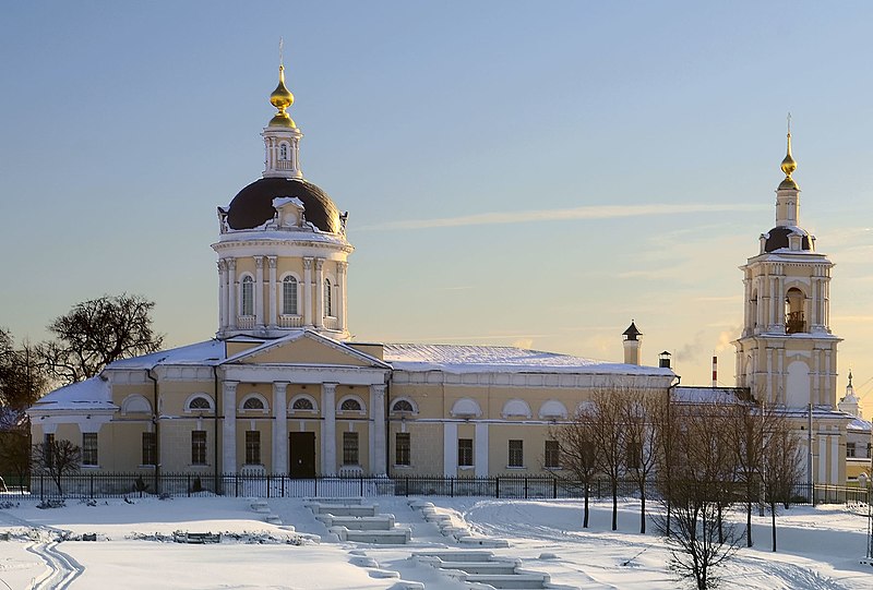 File:Церковь Михаила Архангела в Коломне - panoramio.jpg
