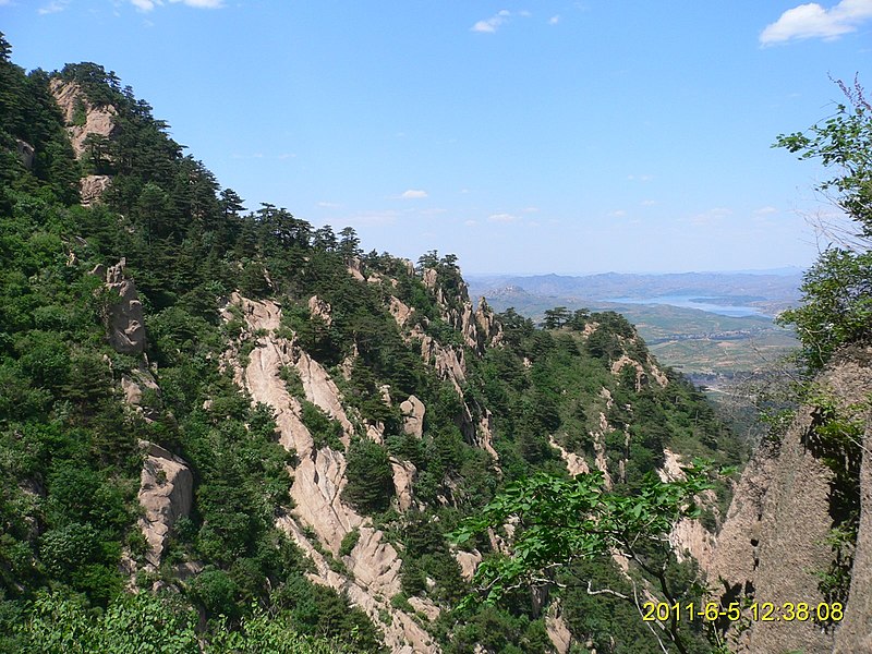 File:大虹螺山hongluo mountain - panoramio.jpg