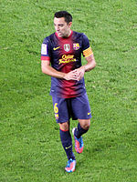 Spanish playmaker Xavi playing for Barcelona in 2012 2012 2013 - 06 Xavi Hernandez.jpg