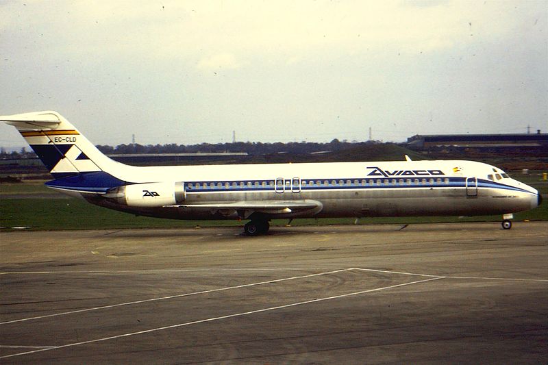 File:AO DC-9-30 EC-CLD at BHX (15948188309).jpg