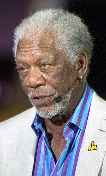 File:Academy Award-winning actor Morgan Freeman narrates for the opening ceremony (26904746425) (cropped) 3.jpg