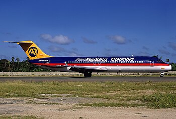 Aero Republica Колумбия McDonnell Douglas DC-9-32.jpg