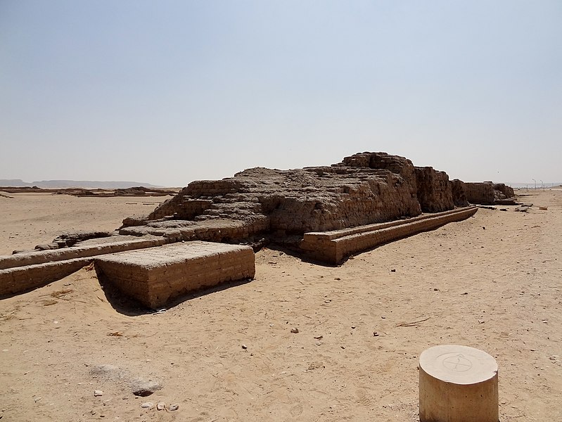 File:Amarna Kleiner Aton-Tempel 01.jpg