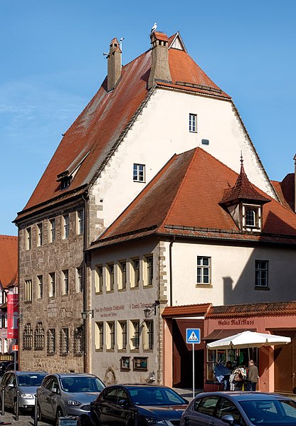 File:An einem wunderschönen Frühlingstag, Spaziergang durch Dinkelsbühl. 17.jpg