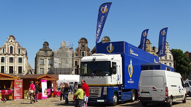 File:Arras - Paris-Arras Tour, étape 3, 24 mai 2015 (C15).JPG