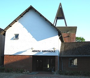 Askov Højskole.jpg