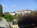 Les jardins en contrebas de l'église