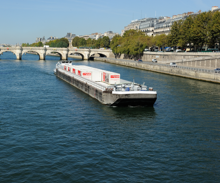 File:Barge on River Seine in Paris France.png