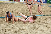 Deutsch: Beachhandball Europameisterschaften 2019 (Beach handball Euro); Tag 5: 6. Juli 2019 – Frauen, Platzierungsspiel für die Ränge 17–20, Nordmazedonien-Slowenien 0:2 (10:13, 9:15) English: Beach handball Euro; Day 5: 6 July 2019 – Placement Match/Cross Match for rank 17–20 Women – North Macedonia-Slovenia 0:2 (10:13, 9:15)