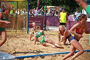 Deutsch: Beachhandball bei den Olympischen Jugendspielen 2018 in Buenos Aires; Tag 7, 13. Oktober 2018; Mädchen, Spiel um Platz Drei – Ungarn-Niederlande 2:0 English: Beach handball at the 2018 Summer Youth Olympics in Buenos Aires at 13 October 2018 – Girls Bronze Medal Match – Hungary-Netherlands 2:0 Español: Handball de playa en los Juegos Olimpicos de la Juventud Buenos Aires 2018 en 13 de octubre de 2018 – Partido por la medalla de bronce femenino - Hungría-Países Bajos 2:0