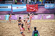 Deutsch: Beachhandball bei den Olympischen Jugendspielen 2018; Tag 6, 12. Oktober 2018; Mädchen, Hauptrundenspiel – Chinese Taipei (Taiwan)-Argentinien 1:2 English: Beach handball at the 2018 Summer Youth Olympics at 12 October 2018 – Girls Main Round – Chinese Taipei (Taiwan)-Argentina 1:2