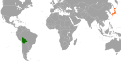 BoliviaとJapanの位置を示した地図
