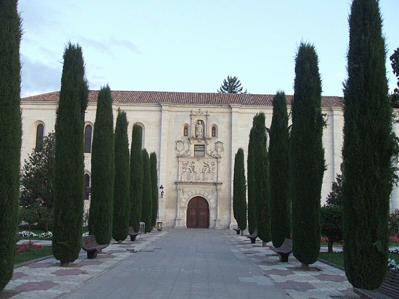 Archivo:Burgos - Colegio de San Nicolas (IES Cardenal Lopez de Mendoza) 6.jpg