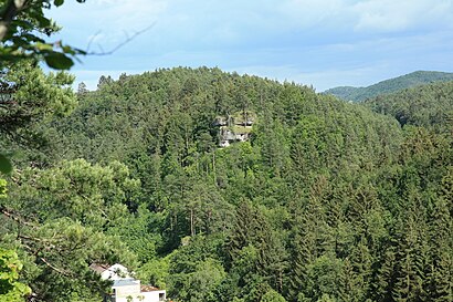 So kommt man zu Burgstall Schlüsselberg mit den Öffentlichen - Mehr zum Ort Hier