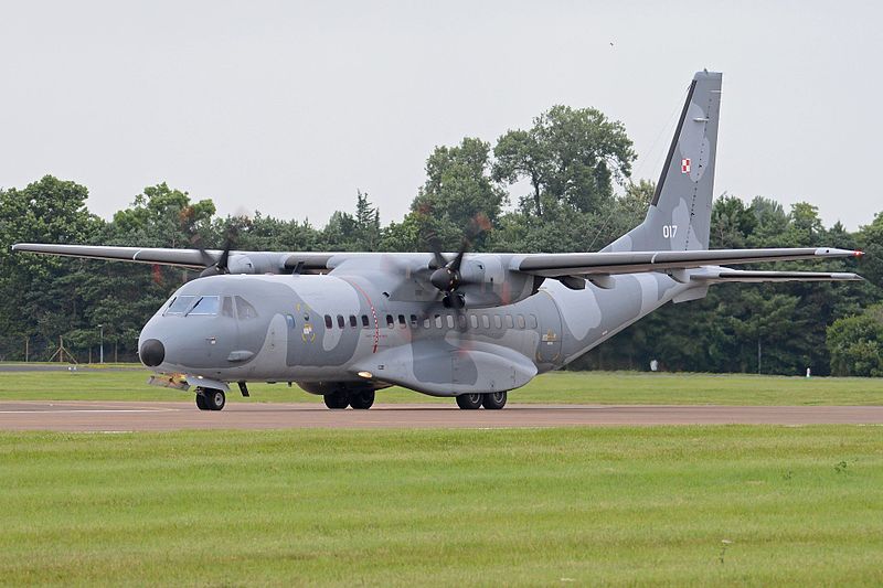 File:CASA C-295M ‘017’ (34943428650).jpg