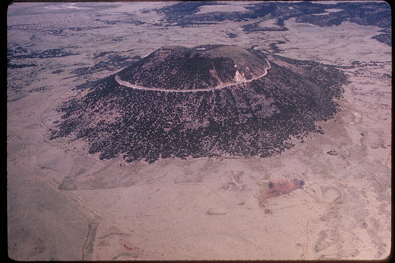 File:Capulin Volcano National Monument, New Mexico (7b32a3b0-53ea-492c-b5ed-820e4db6ee9b).jpg