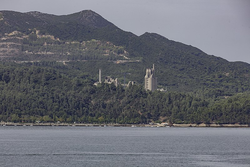 File:Cementera de Secil, Outão, Portugal, 2021-09-12, DD 02.jpg