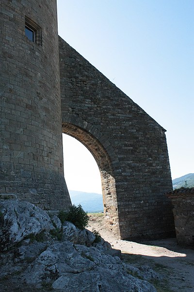 File:Château de Foix - exterieur 05.jpg