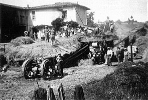 Chalon (Isère) battage en 1933.jpg