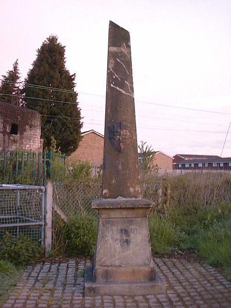 File:Coal tax obelisk Wormley.jpg