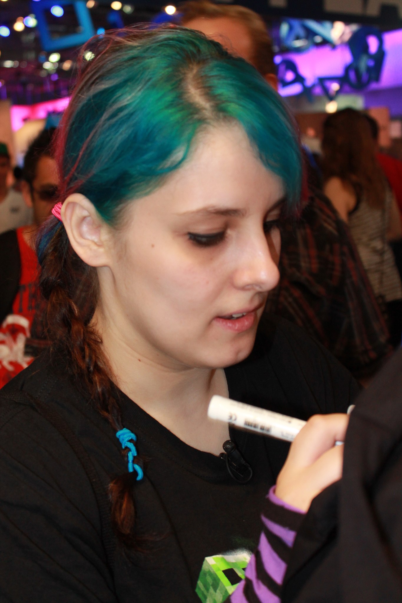 File:Coldmirror 2012 Gamescom.JPG - Wikipedia