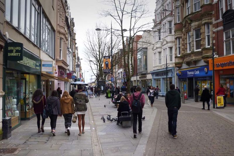 File:Commercial Street, Newport, Wales.jpg