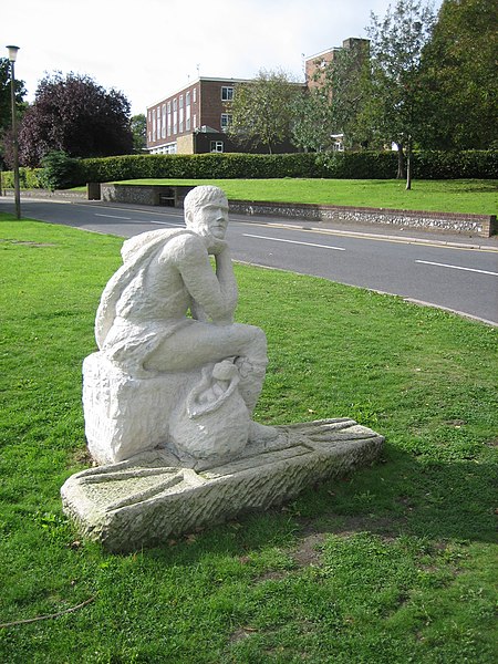 File:Cuthmann of Steyning statue.jpg