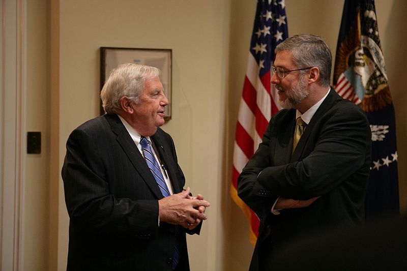 File:David Addington Talks with Fred Fielding Before Policy Meeting in the Roosevelt Room (19528382256).jpg