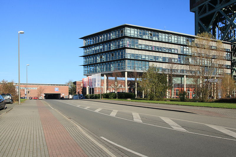 File:Dortmund - Gewerbeparkstraße + Dienstleistungszentrum 02 ies.jpg