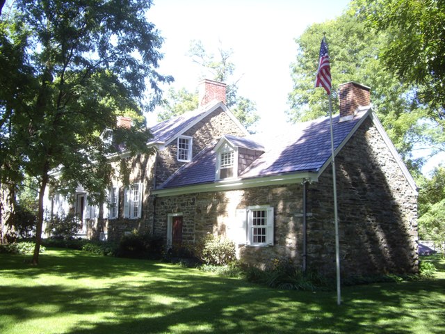 Dubois-Kierstede Stone House (1727)
